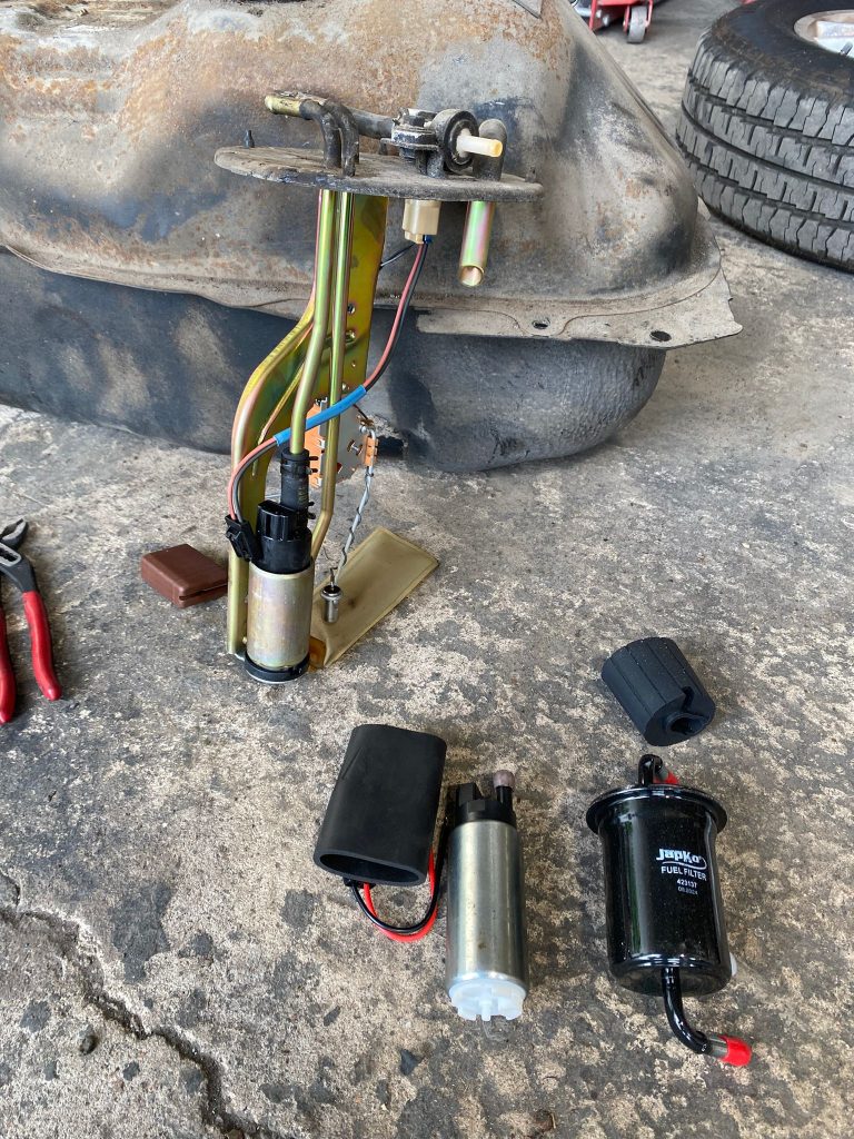 Fuel tank drained and new fuel pump fitted to Mazda Bongo