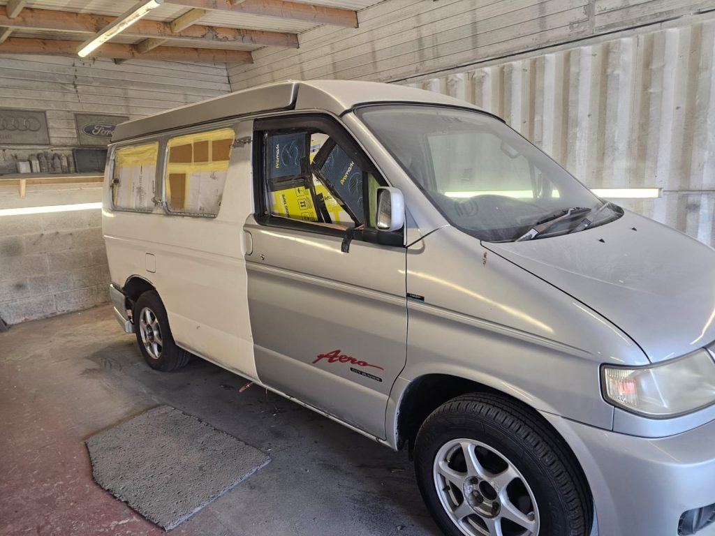 Mazda Bongo full restoration with new rear quarter panel