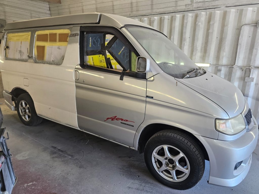 Mazda Bongo full restoration with new rear quarter panel