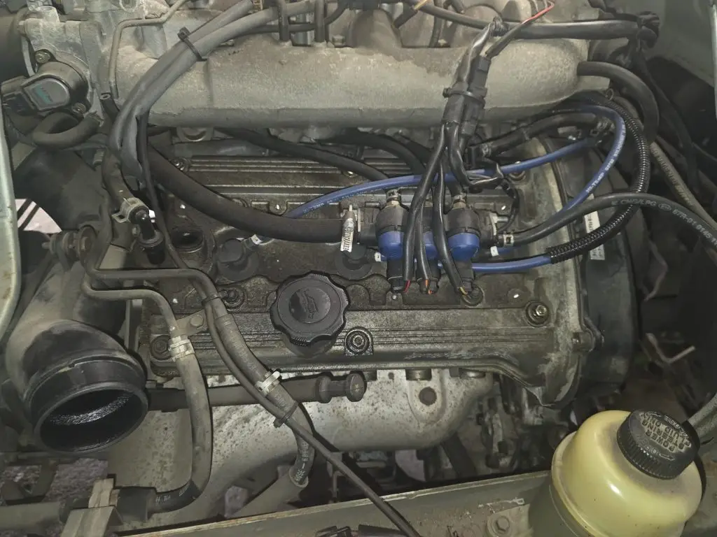 Mazda Bongo Head removal for rocker cover gaskets
