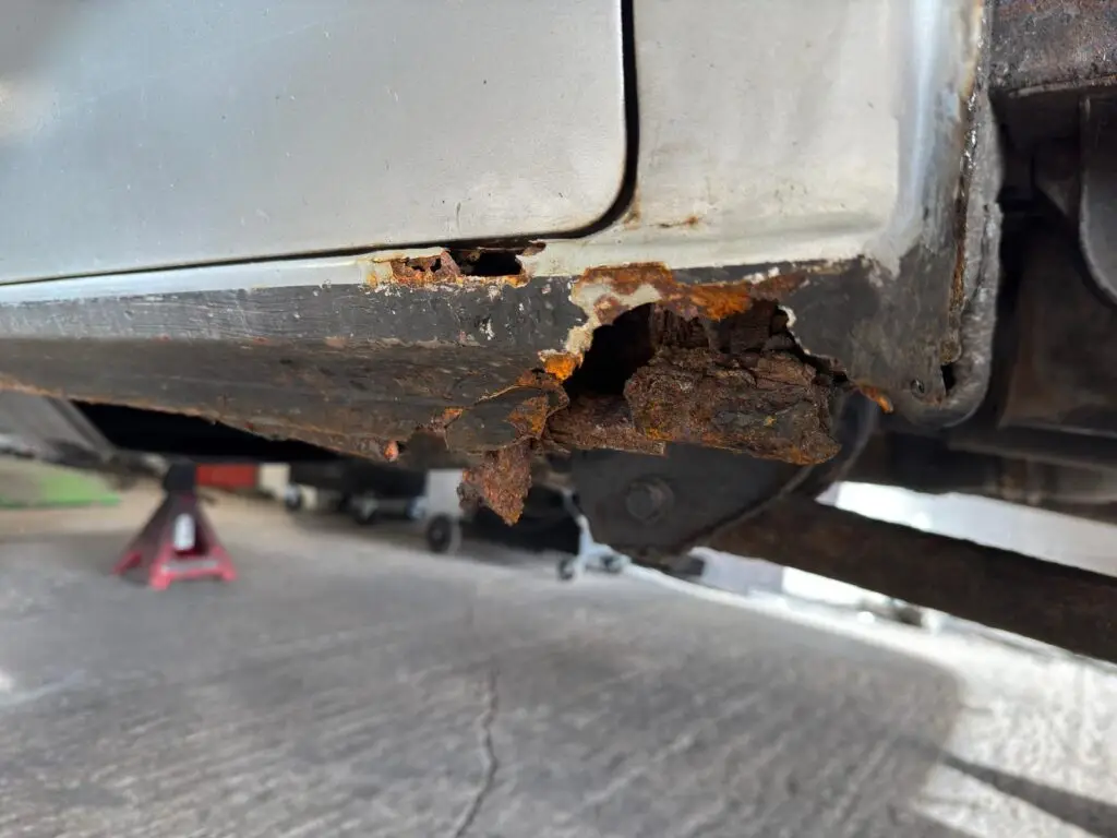 Mazda Bongo severe corrosion restoration