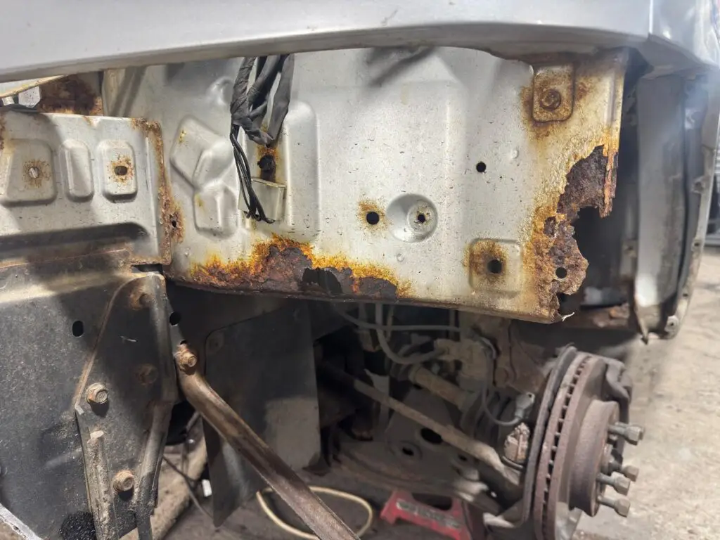 Mazda Bongo extensive repairs